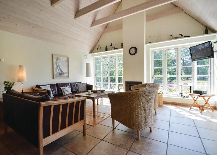 Praestekraven Romo *